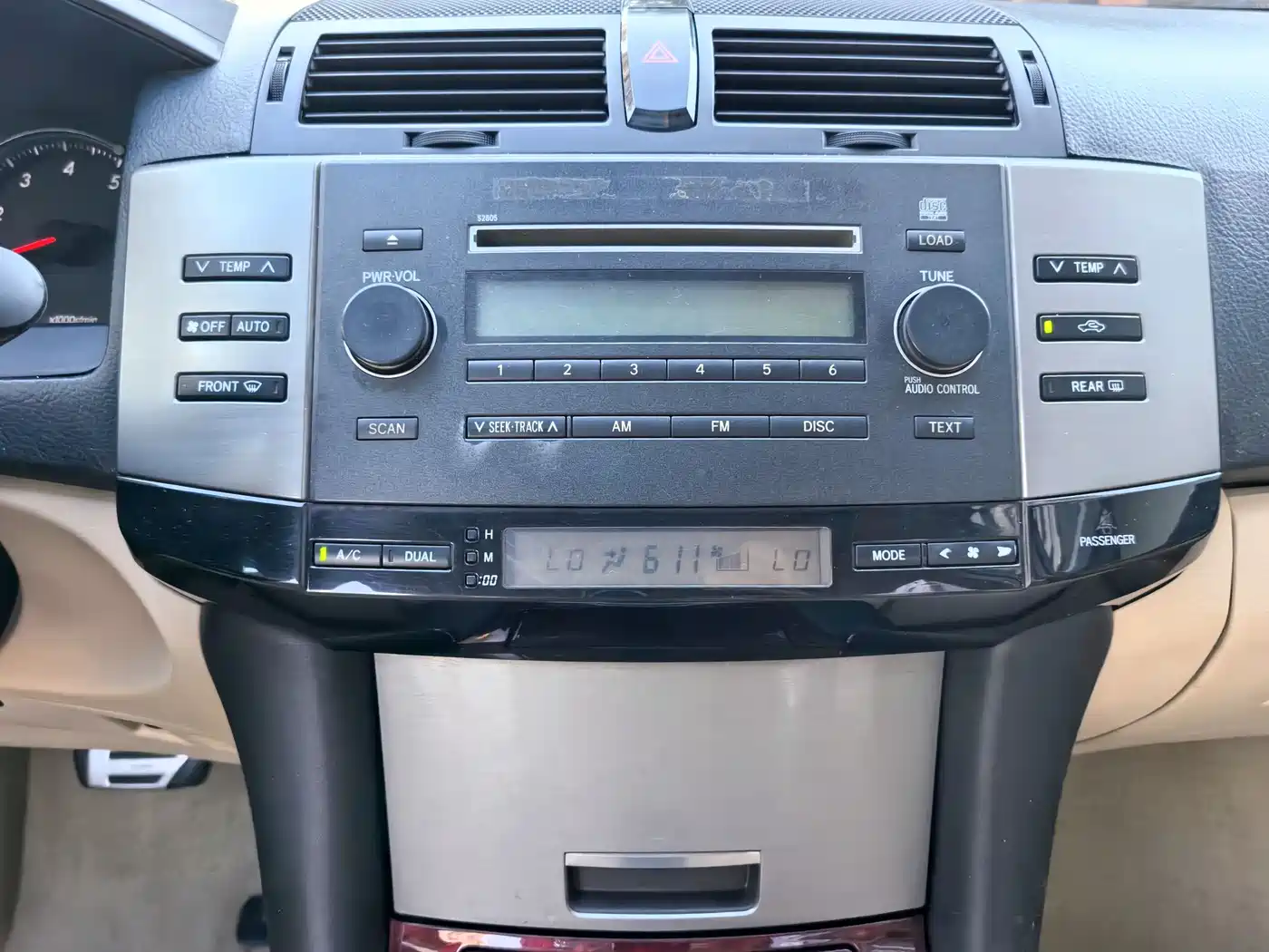 Toyota Reiz 2009 2.5S Comfort Edition фото 15