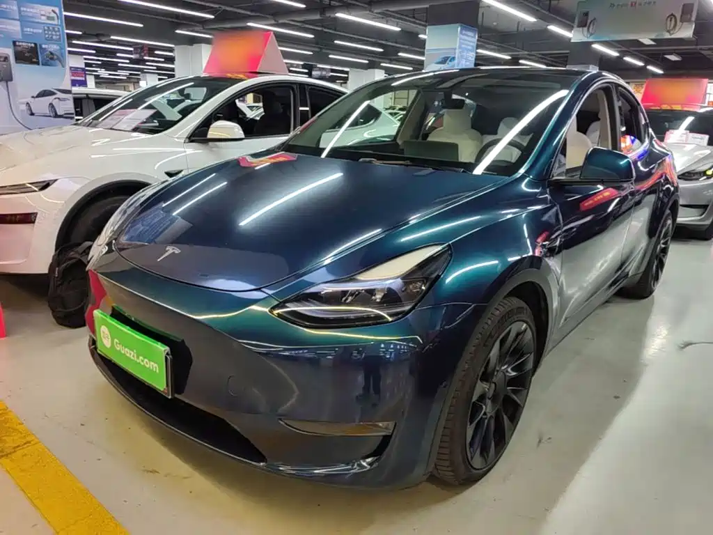 Фото 2 - Tesla Model Y