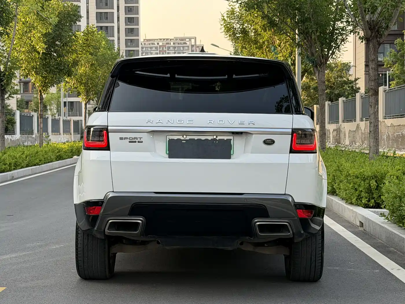 Land Rover Range Rover Sport PHEV 2018 Model P400e фото 8