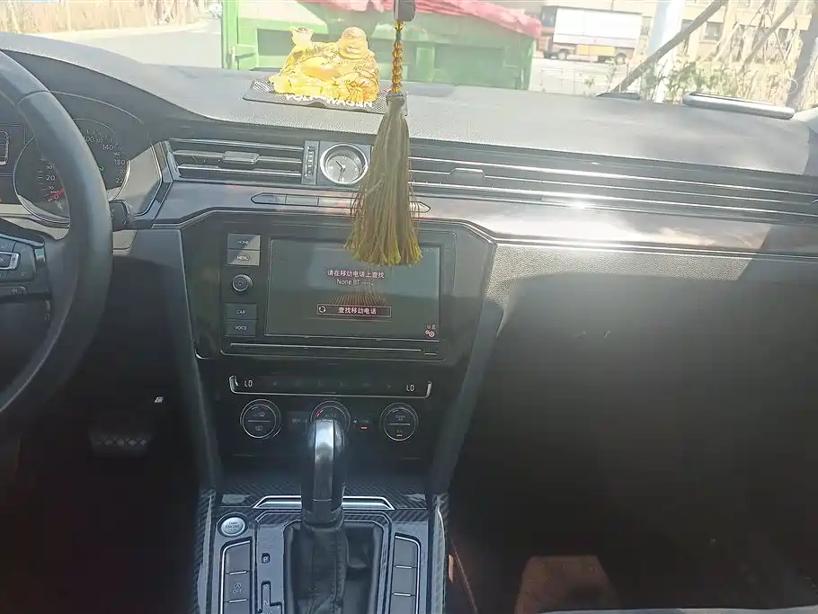 Volkswagen Magotan 2019 330TSI DSG Luxury China V фото 13