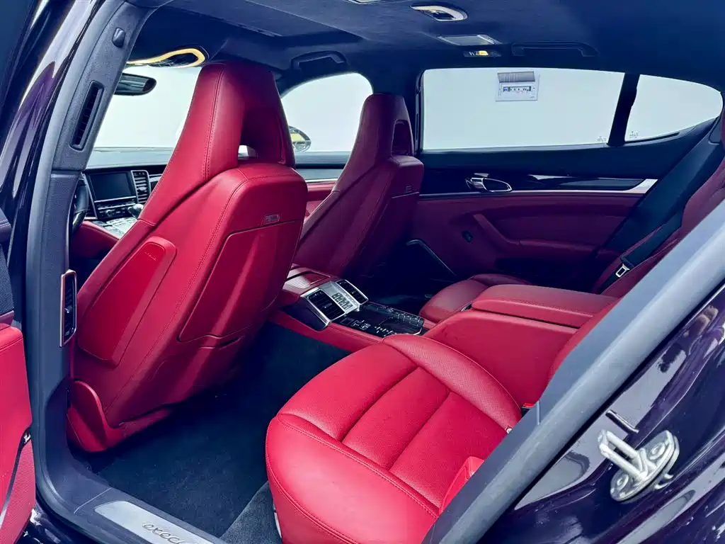 Porsche Panamera 2014 Panamera Turbo Executive 4.8T фото 23