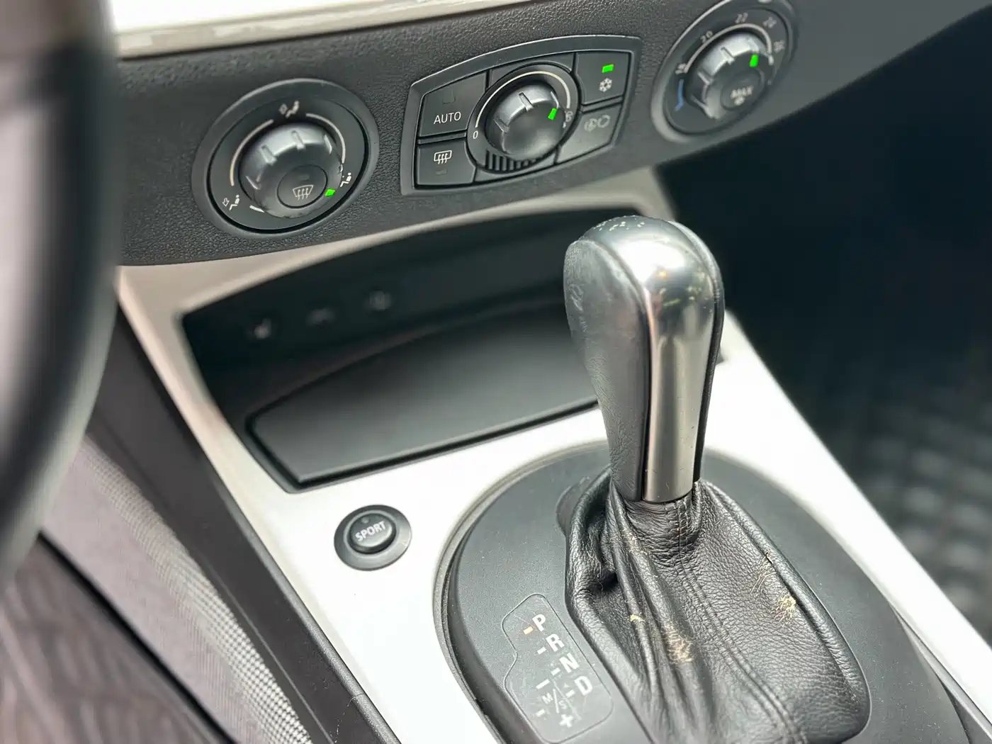 BMW Z4 2008 2007 Model 3.0si Coupe