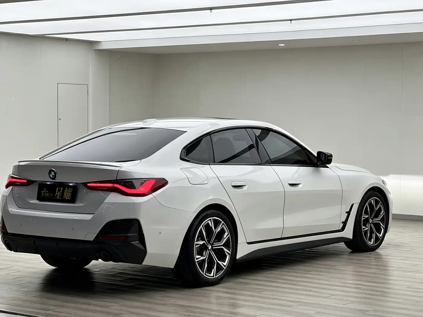 BMW 4 Series 2022 430i Gran Coupe M Sport Night Package фото 21