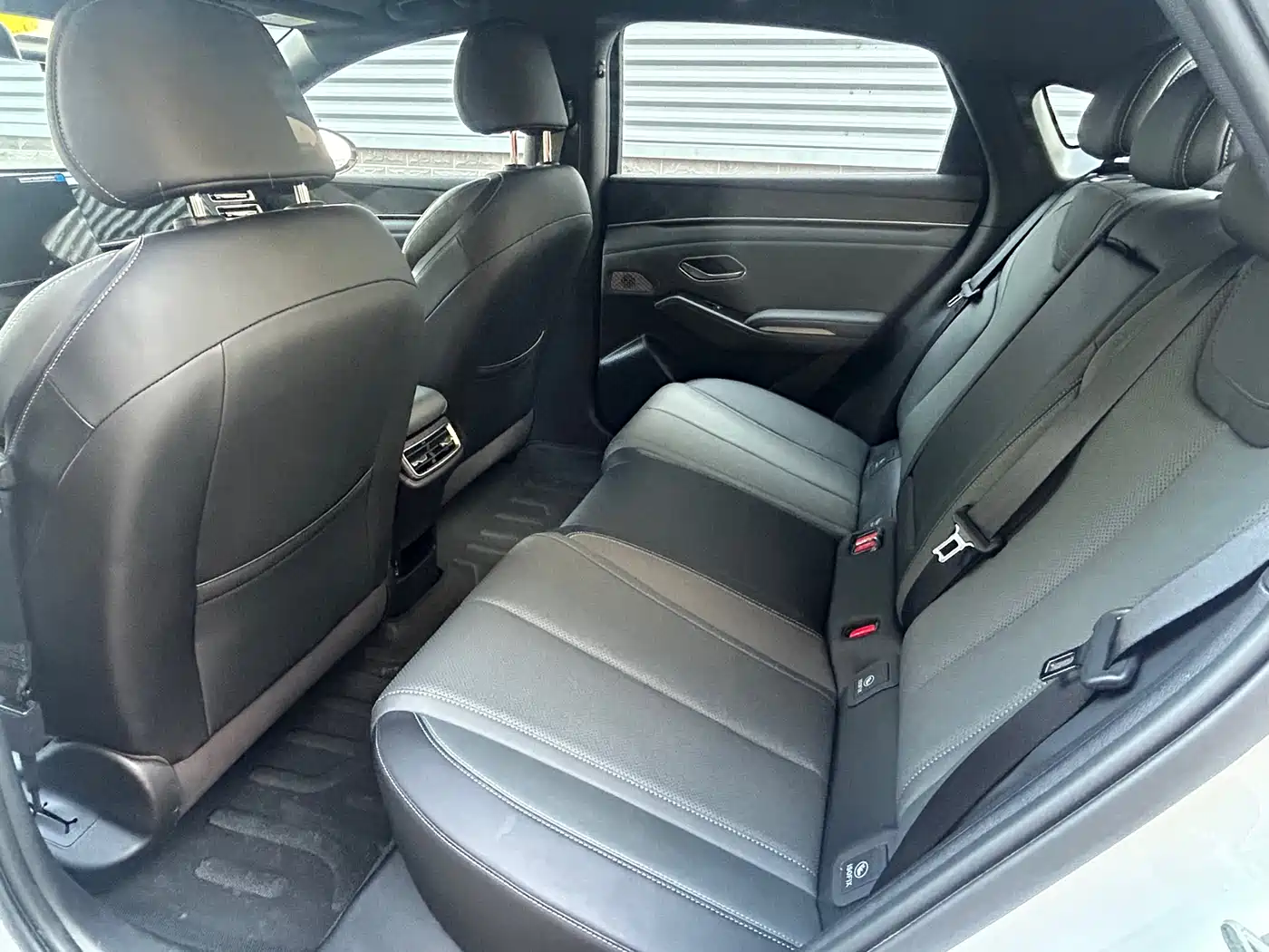 BYD Qin L 2025 DM-i Smart Drive Edition 120KM Surpassing фото 8