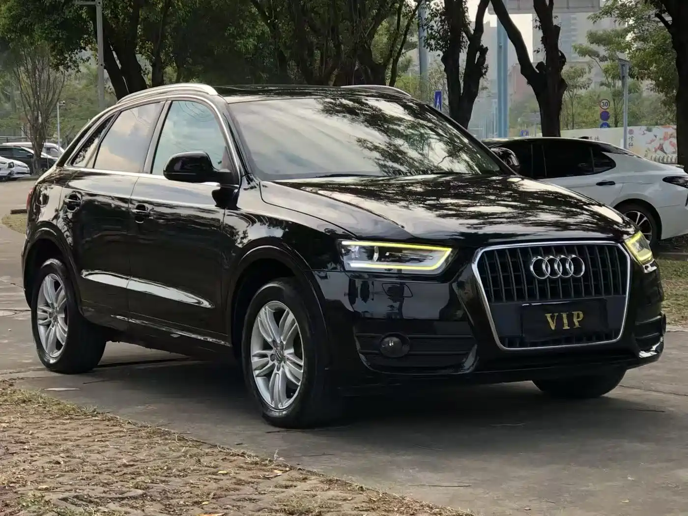 Audi Q3 2013 35 TFSI quattro Technology фото 3