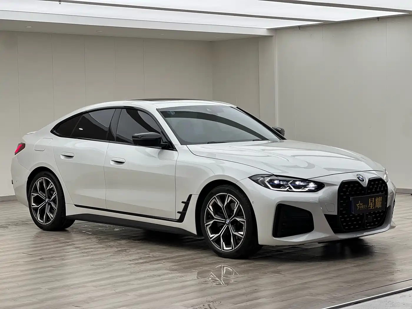 BMW 4 Series 2022 430i Gran Coupe M Sport Night Package фото 3