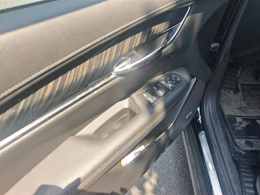 Cadillac XT6 2020 28T 6-Seater 4WD Luxury Model фото 7