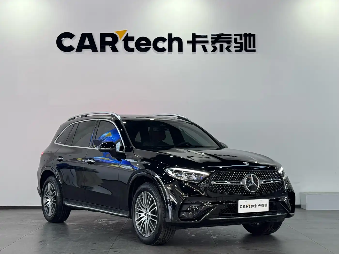 Mercedes-Benz GLC 2024 GLC 300 L 4MATIC Dynamic 5-seater фото 3