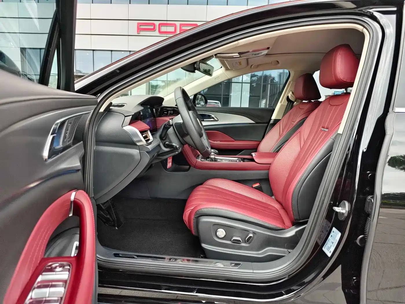 Hongqi H5 2023 2.0T Auto Smart Connect Flag Comfort фото 11