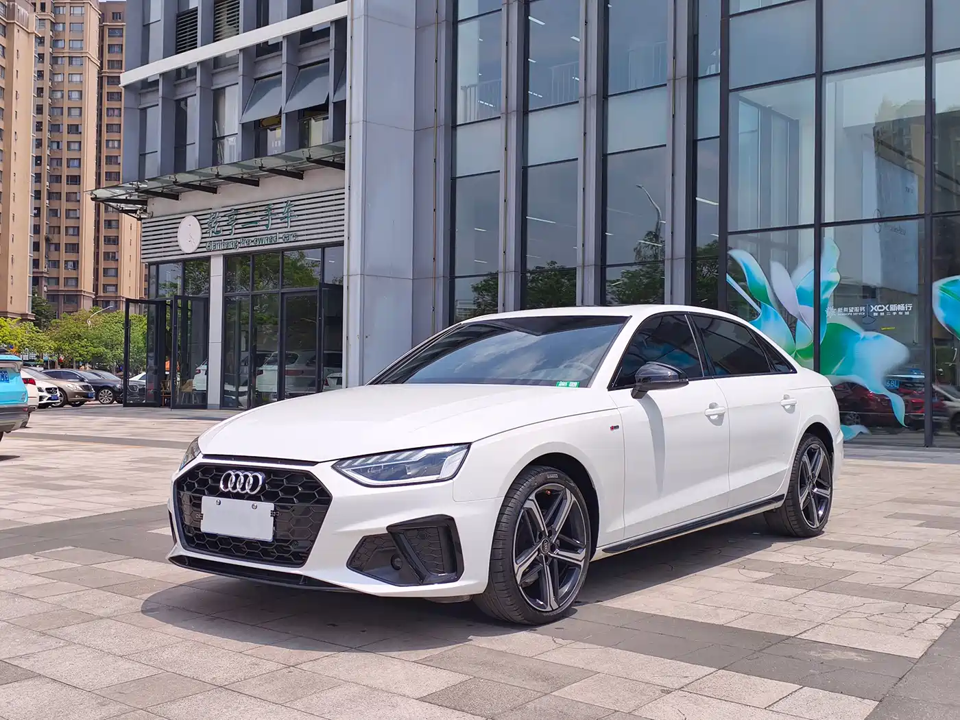Audi A4L 2024 40 TFSI Luxury Dynamic
