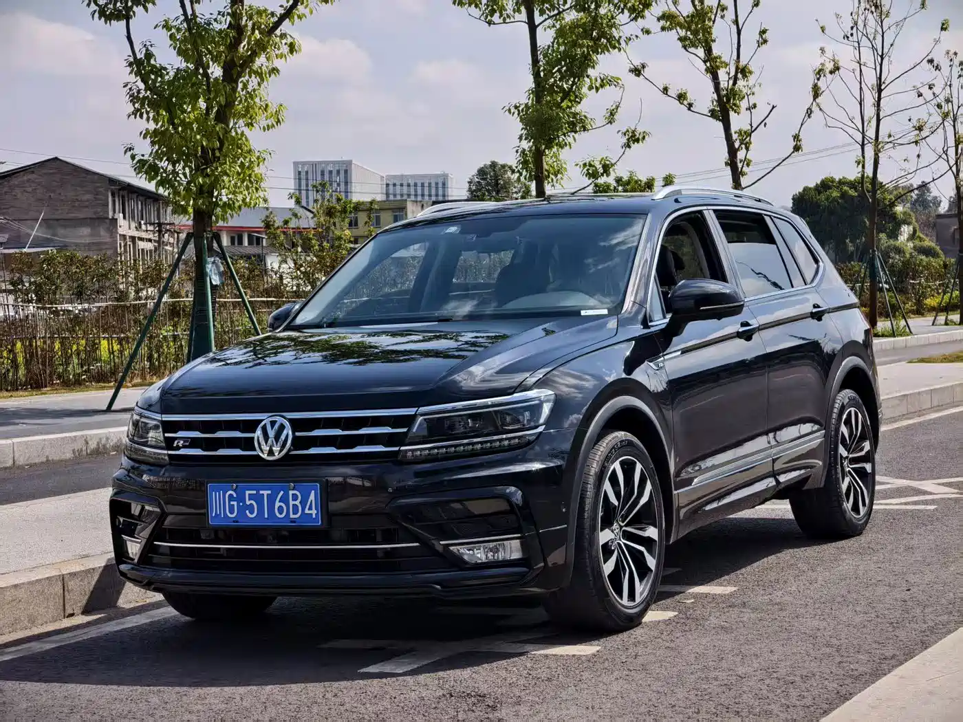 Volkswagen Tiguan L 2020 330TSI Auto 2WD R-Line Flagship China VI
