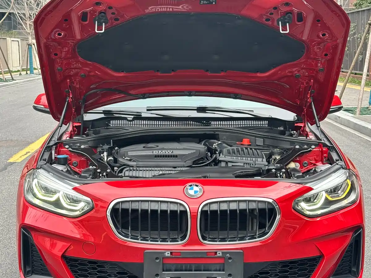 BMW 1 Series 2020 Model 125i Leading M Sport Package фото 20
