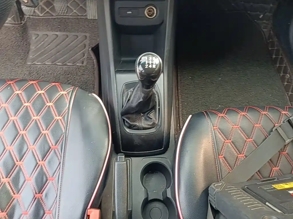 Baojun 310 2020 2020 1.2L Manual Comfort Edition