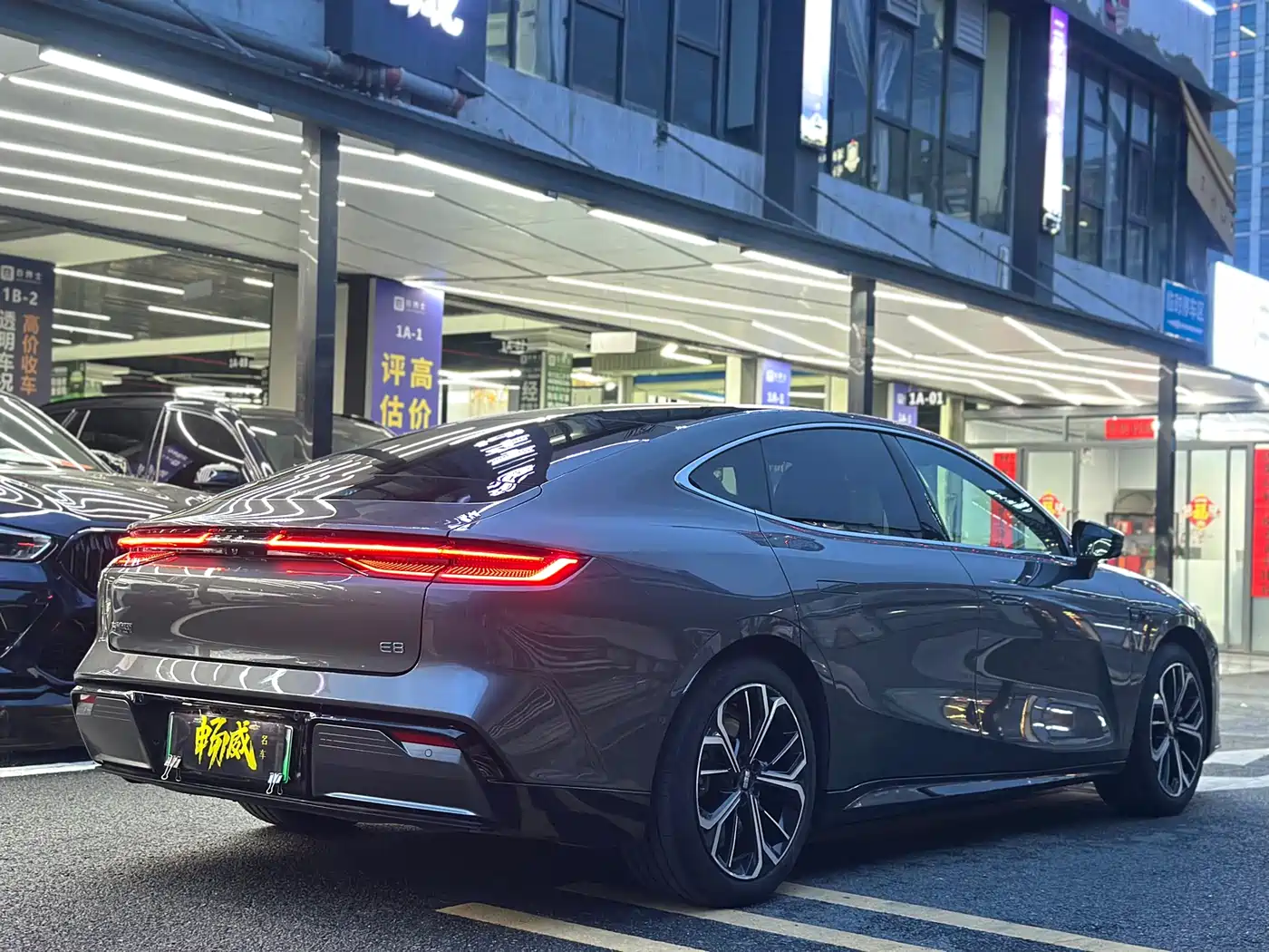 Geely Galaxy Galaxy E8 2025 700km Long Voyage Smart Drive Edition фото 5