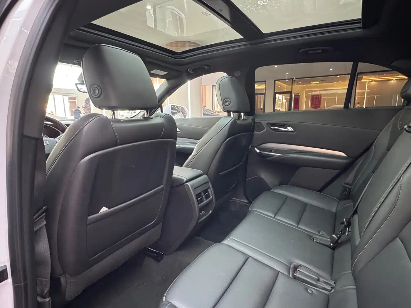 Cadillac XT4 2020 28T FWD Leading Trim фото 15