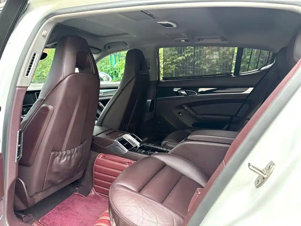 Porsche Panamera 2014 Panamera S Executive 3.0T фото 7