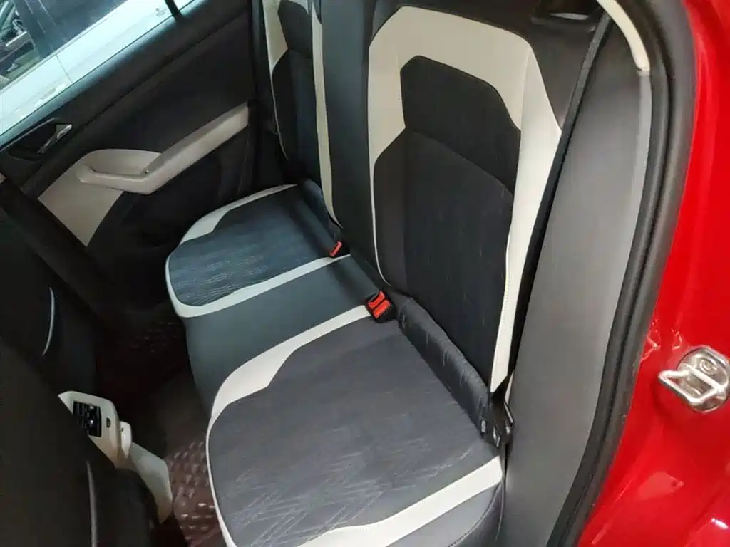 Volkswagen T-Cross 2021 1.5L Auto Comfort Edition фото 17