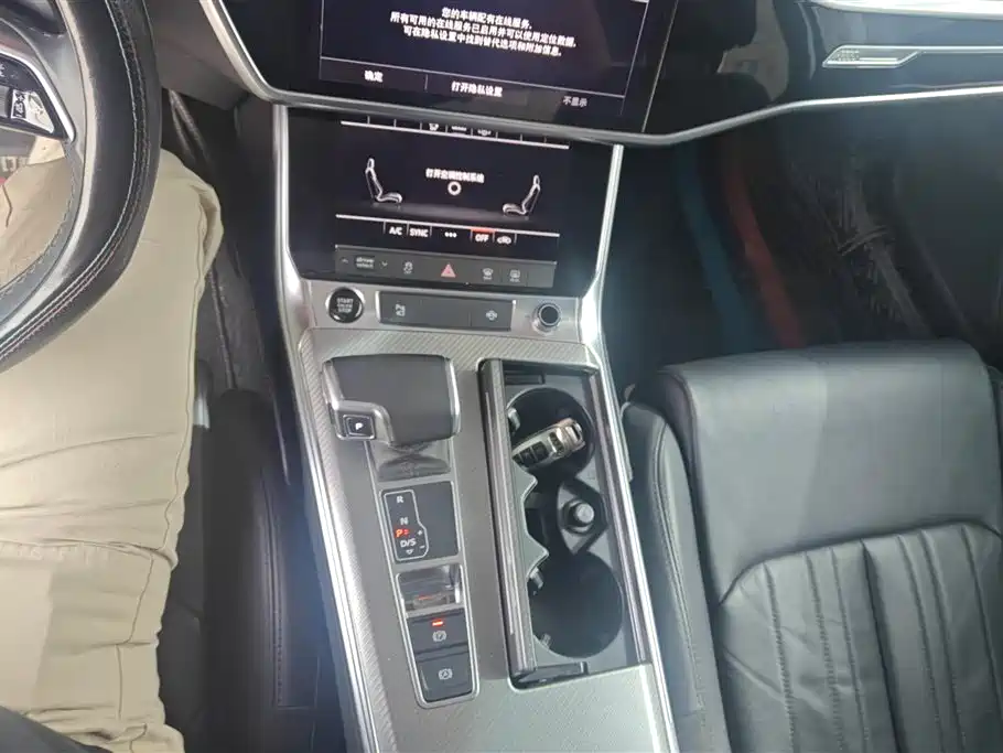 Audi A6L 2021 40 TFSI Luxury Elegance фото 16