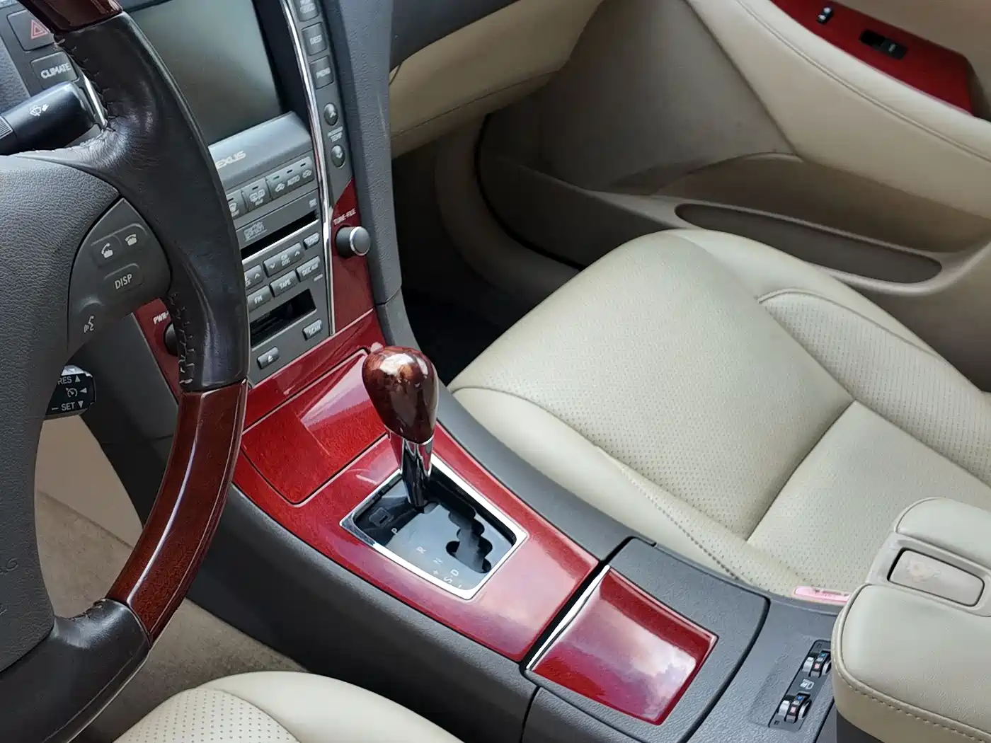 Lexus ES 2010 350 Luxury Edition фото 36