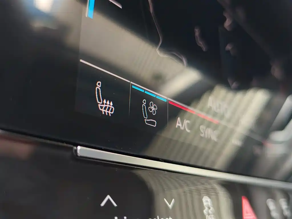 Audi A6 (Import) 2025 allroad quattro Explorer 55 TFSI Premium Off-Road фото 7