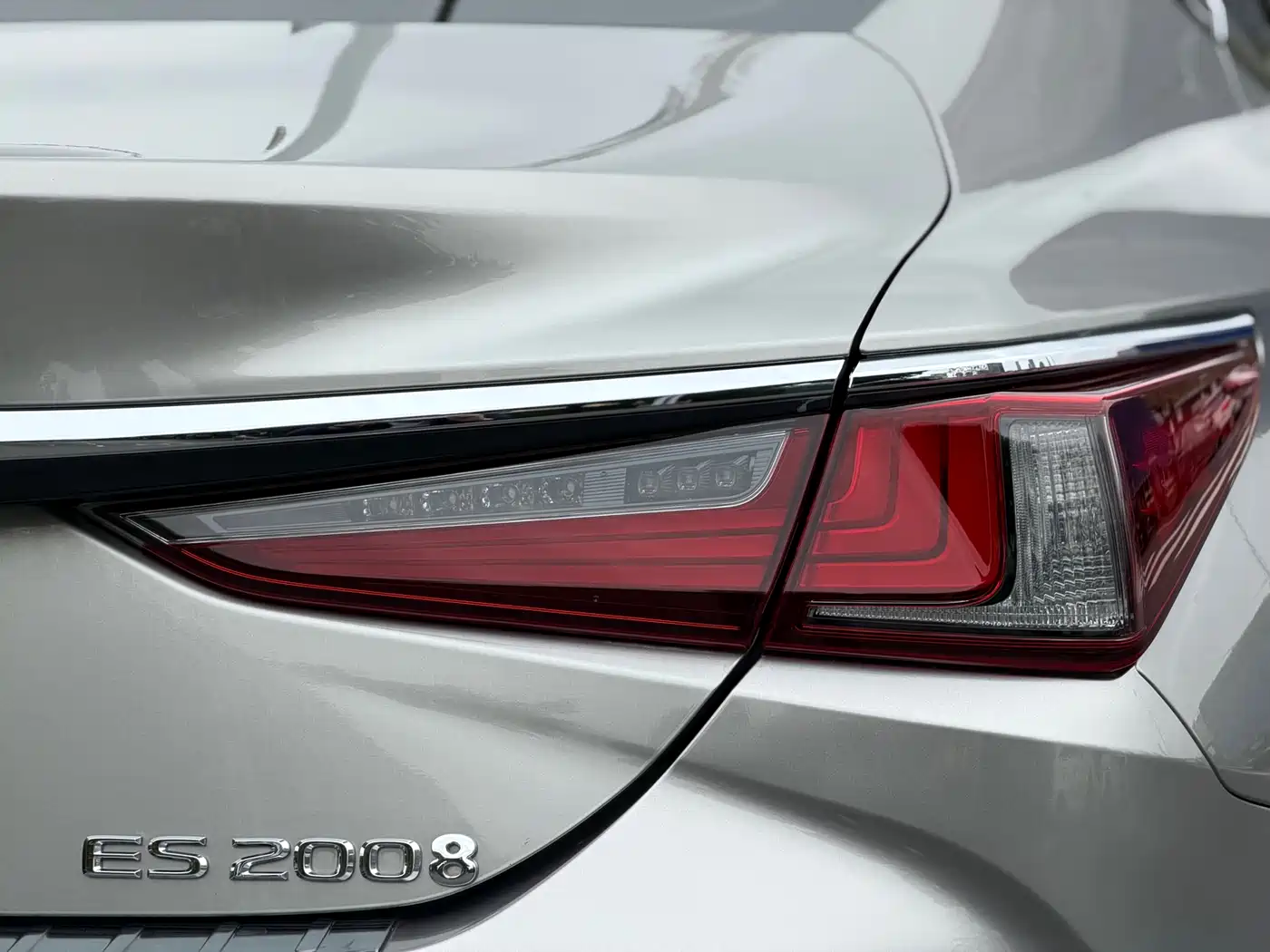 Lexus ES 2021 200 Excellence Edition фото 22