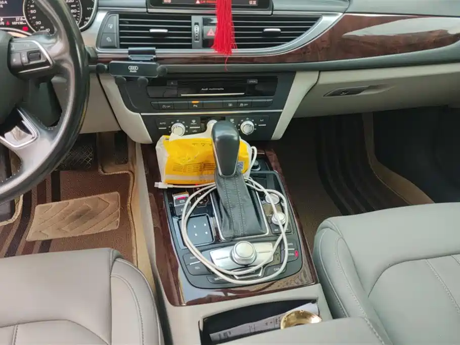 Audi A6L 2016 TFSI Technology фото 16