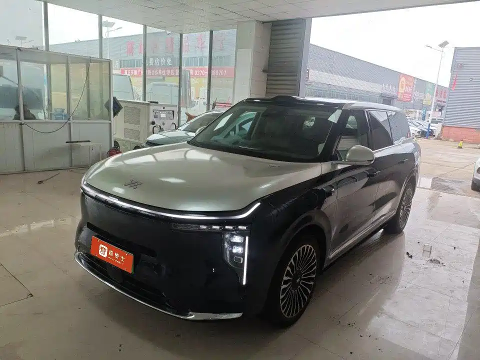 IM Motors IM LS9 2025 2026 Model 52kWh Base Version