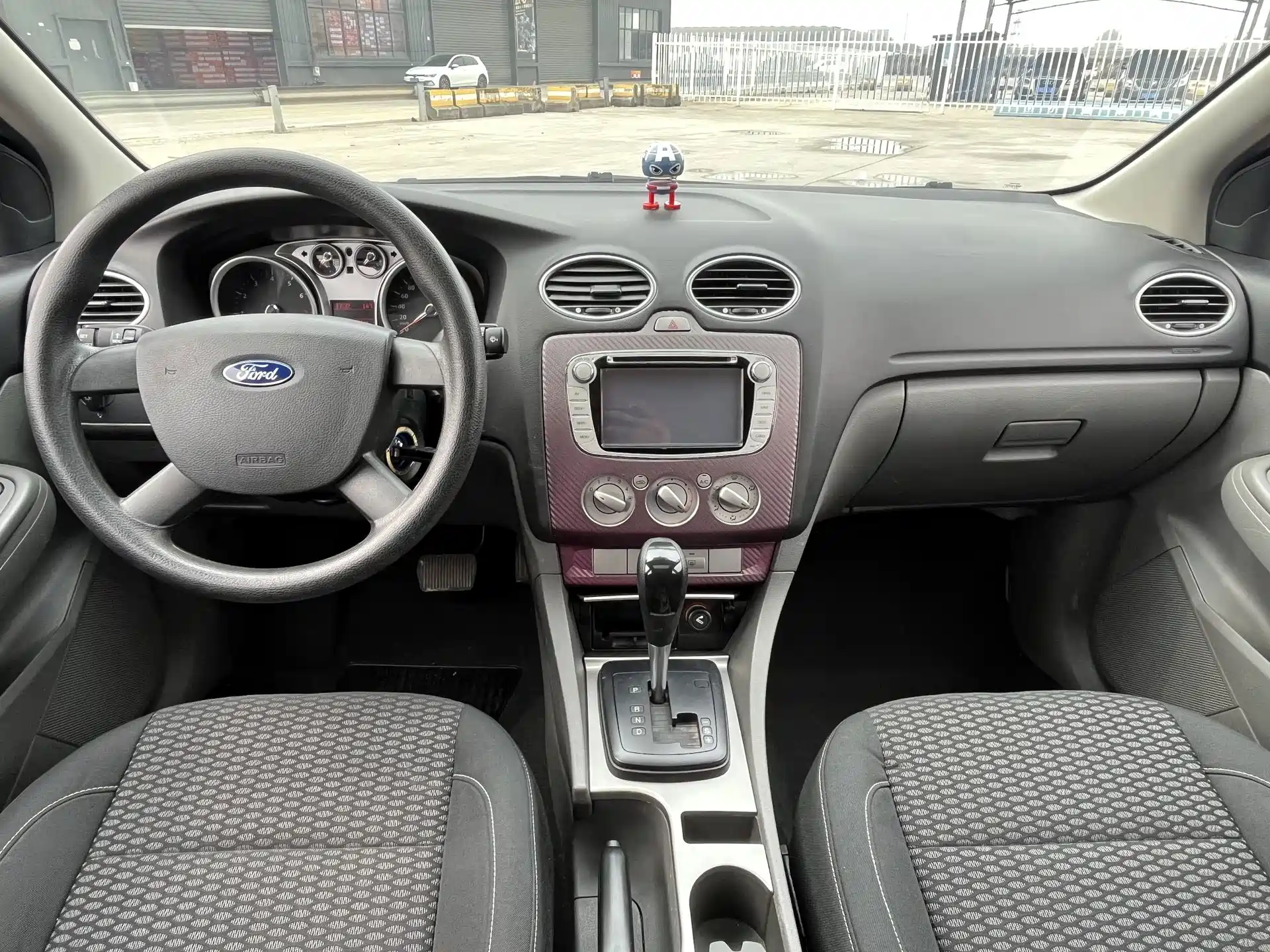 Фото 24 - Ford Focus