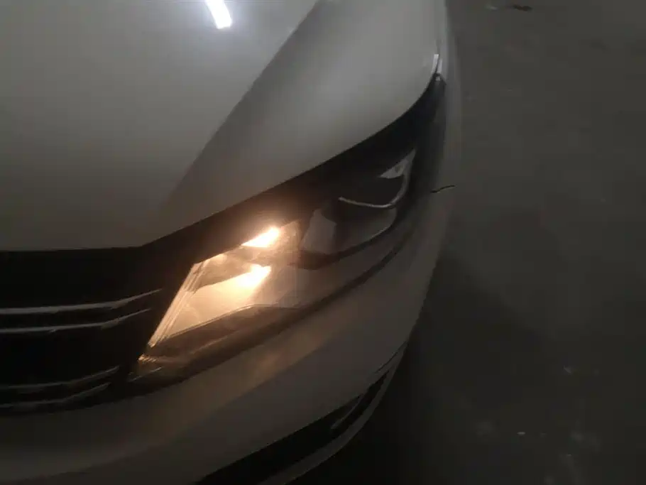 Volkswagen Tiguan 2013 1.8TSI Auto 4WD Luxury фото 5