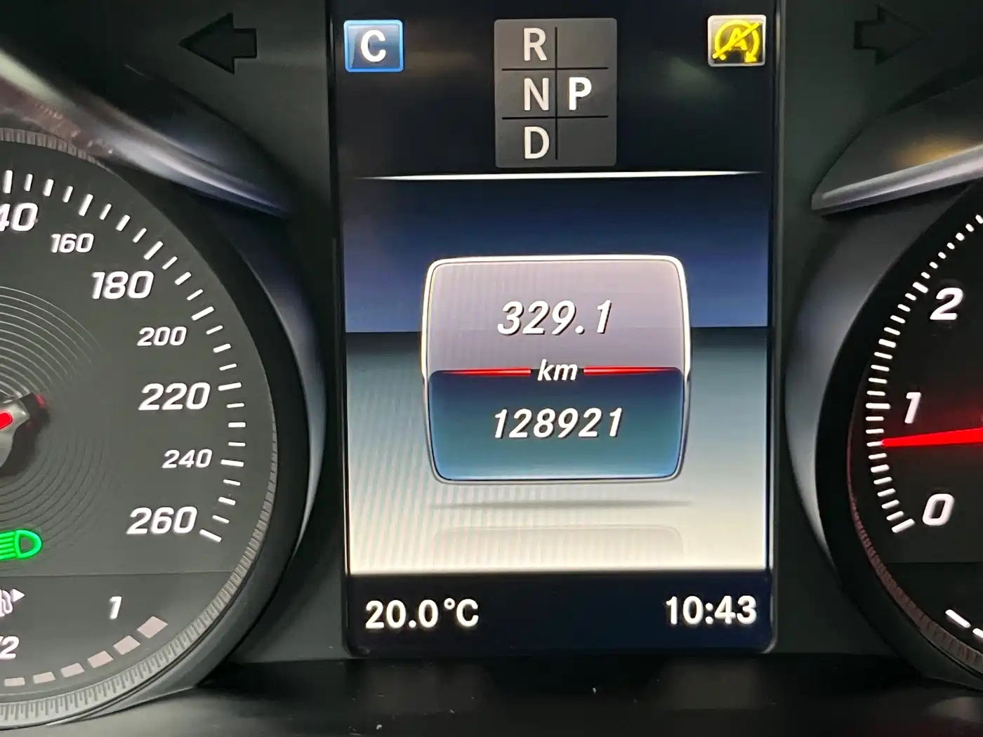 Mercedes-Benz GLC 2018 Facelift GLC 200 4MATIC фото 13