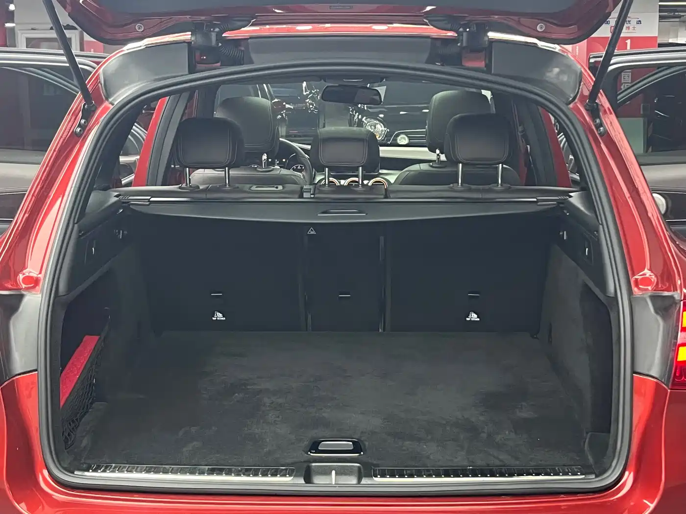 Mercedes-Benz GLC 2018 Facelift GLC 200 4MATIC фото 29