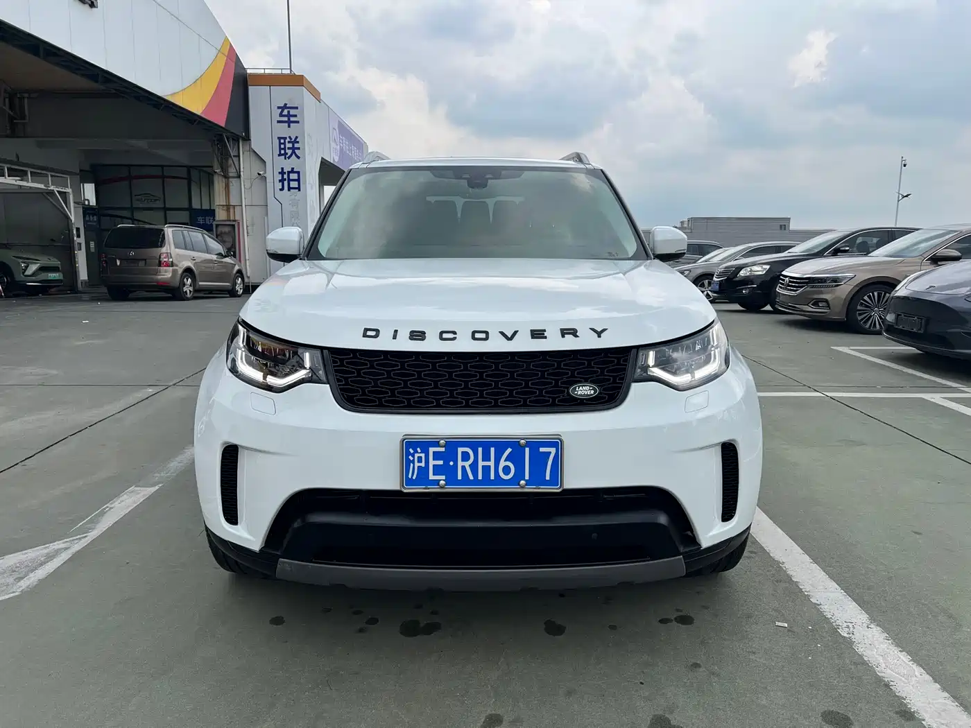 Land Rover Discovery 2020 3.0 SC V6 SE фото 2