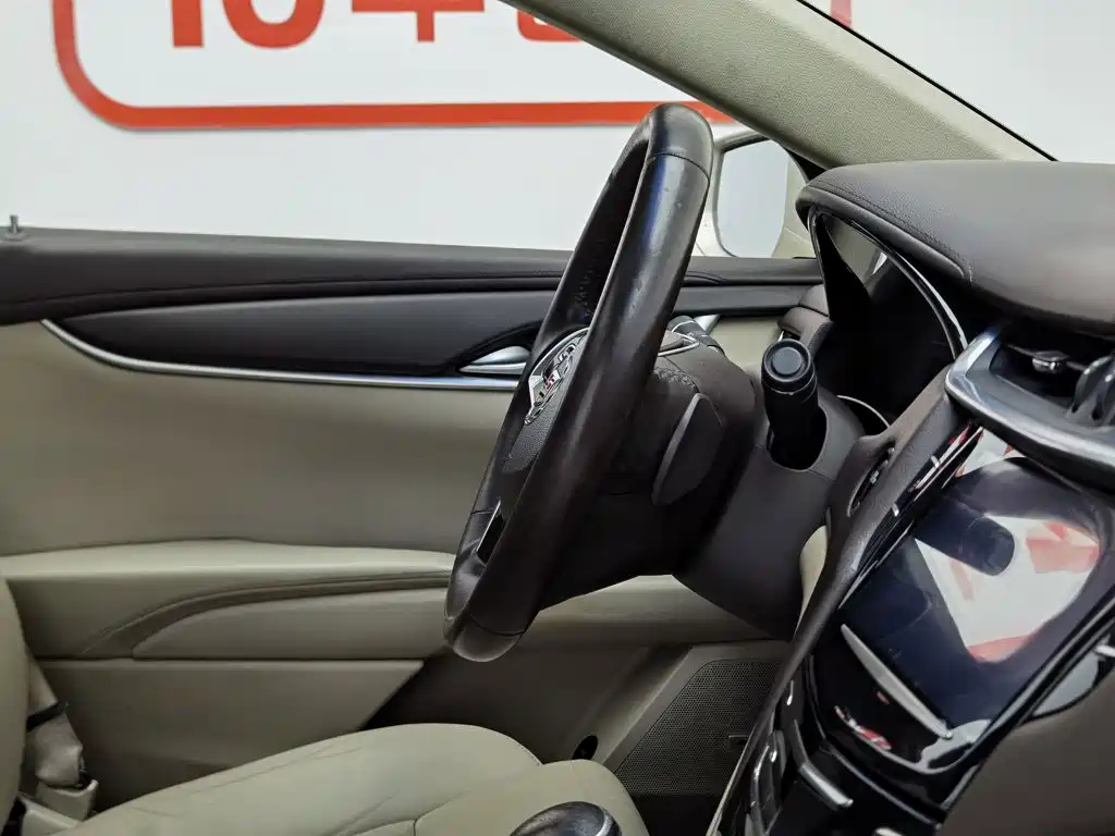 Photo 22 - Cadillac XTS
