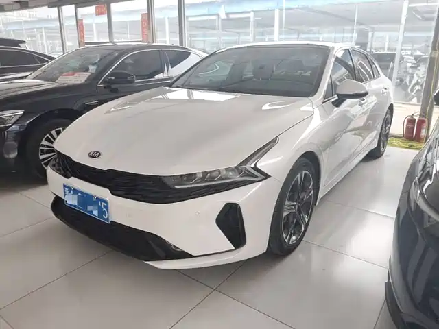 Kia K5 2021