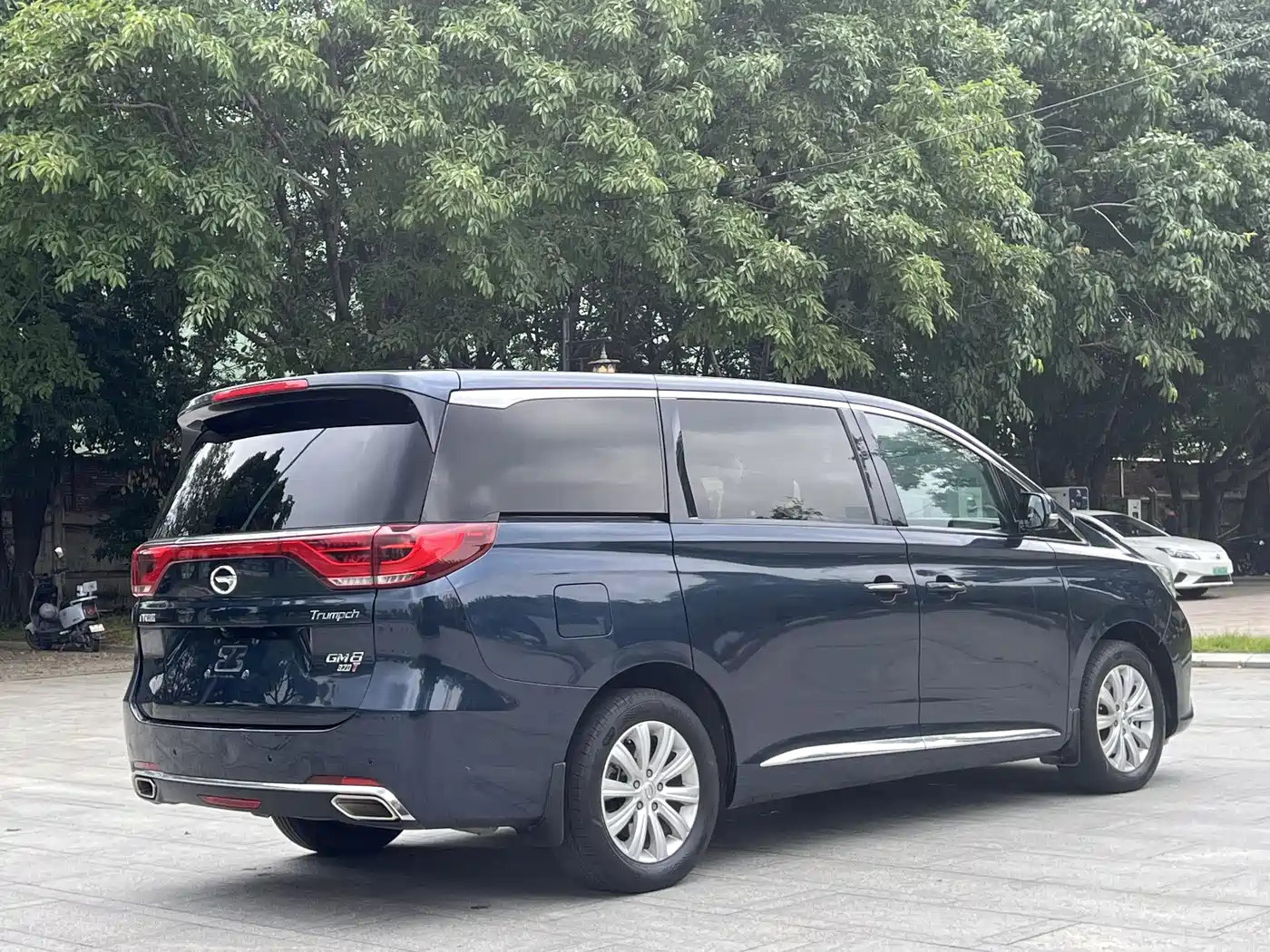 GAC Trumpchi Trumpchi M8 2018 320T Exclusive Edition фото 13