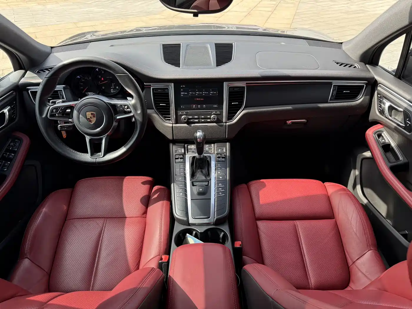 Porsche Macan 2017 Macan 2.0T фото 6