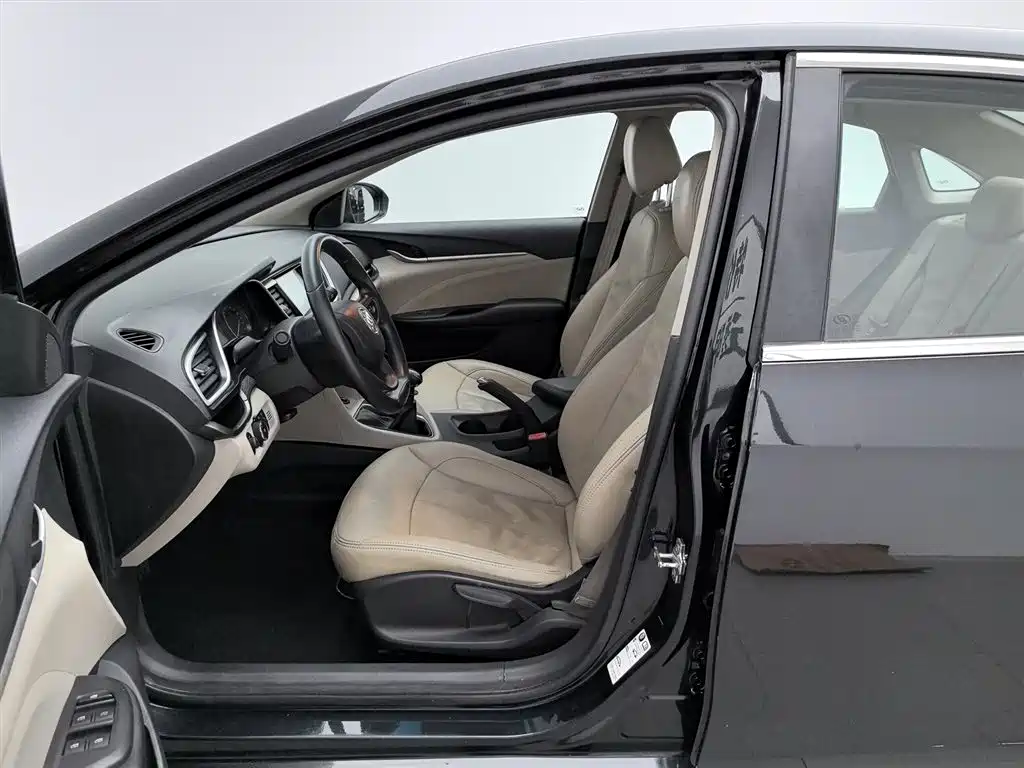Buick Excelle 2015 15N Manual Elite фото 10