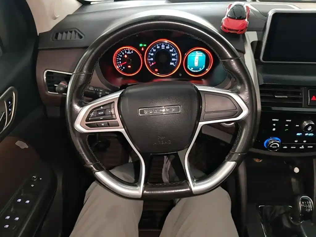 Bisu Auto Bisu T5 2018 2017 1.5T Manual Luxury
