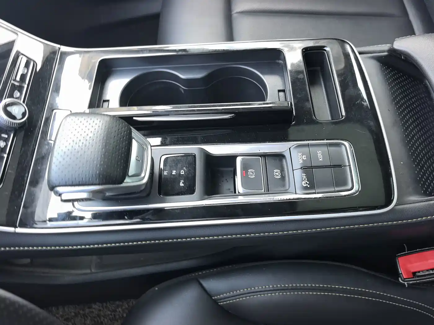 Roewe i6 MAX EV 2023 2023 EV 420 Sunroof Special Edition