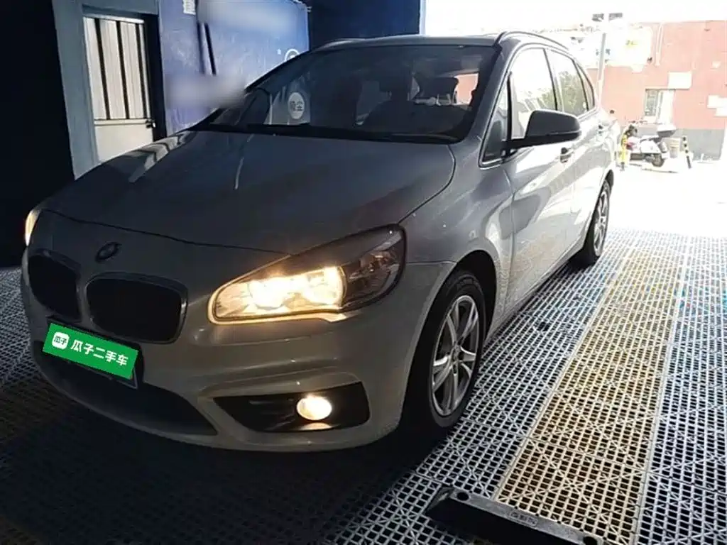 BMW 2 Series Tourer (Import) 2015 218i Leading Type фото 2
