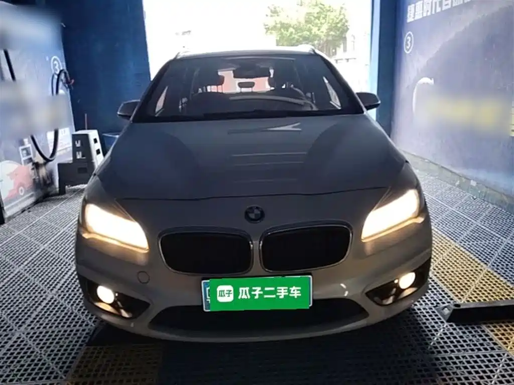 BMW 2 Series Tourer (Import) 2015 218i Leading Type фото 3