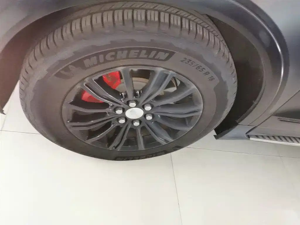 Cadillac XT5 2016 25T Luxury Model фото 23