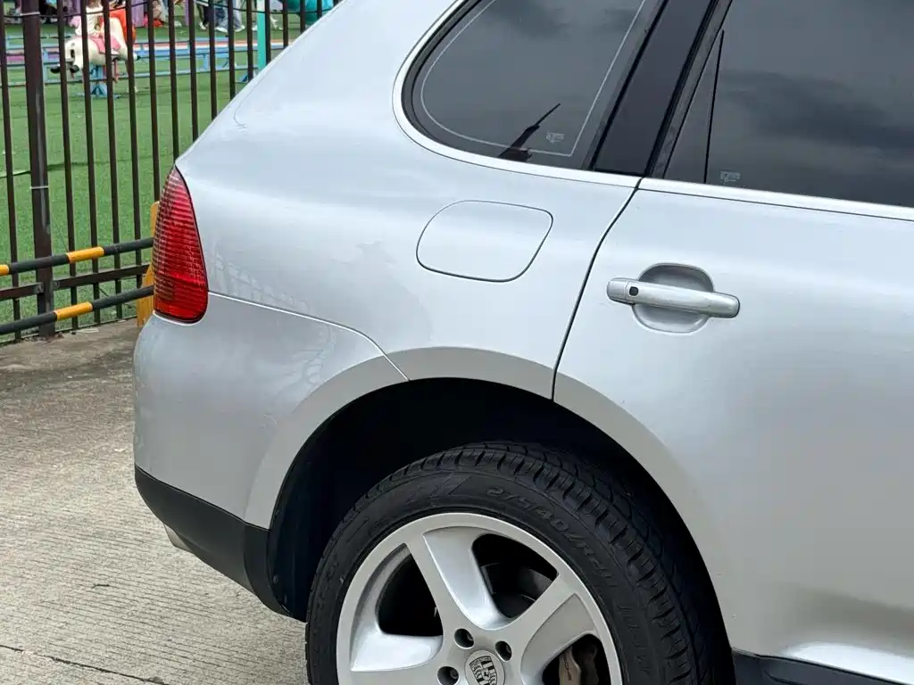 Porsche Cayenne 2006 2006 Cayenne S 4.5L AT