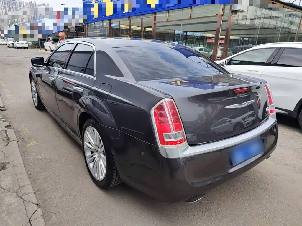 Chrysler 300C (Import) 2014 2014 3.0L Excellence Edition