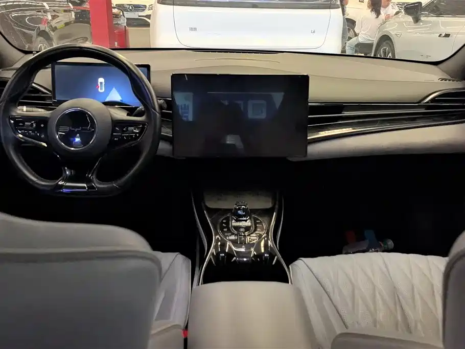 BYD Seal 2023 Champion Edition 550km Premium фото 12