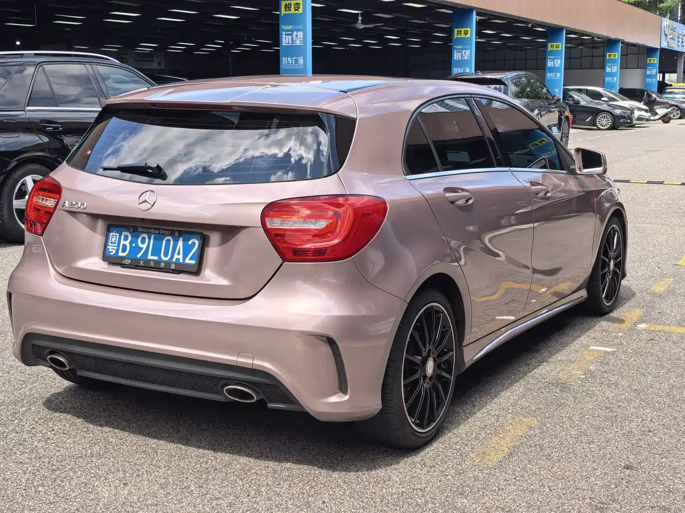 Mercedes-Benz A-Class (Import) 2015 A 200 Sport фото 7