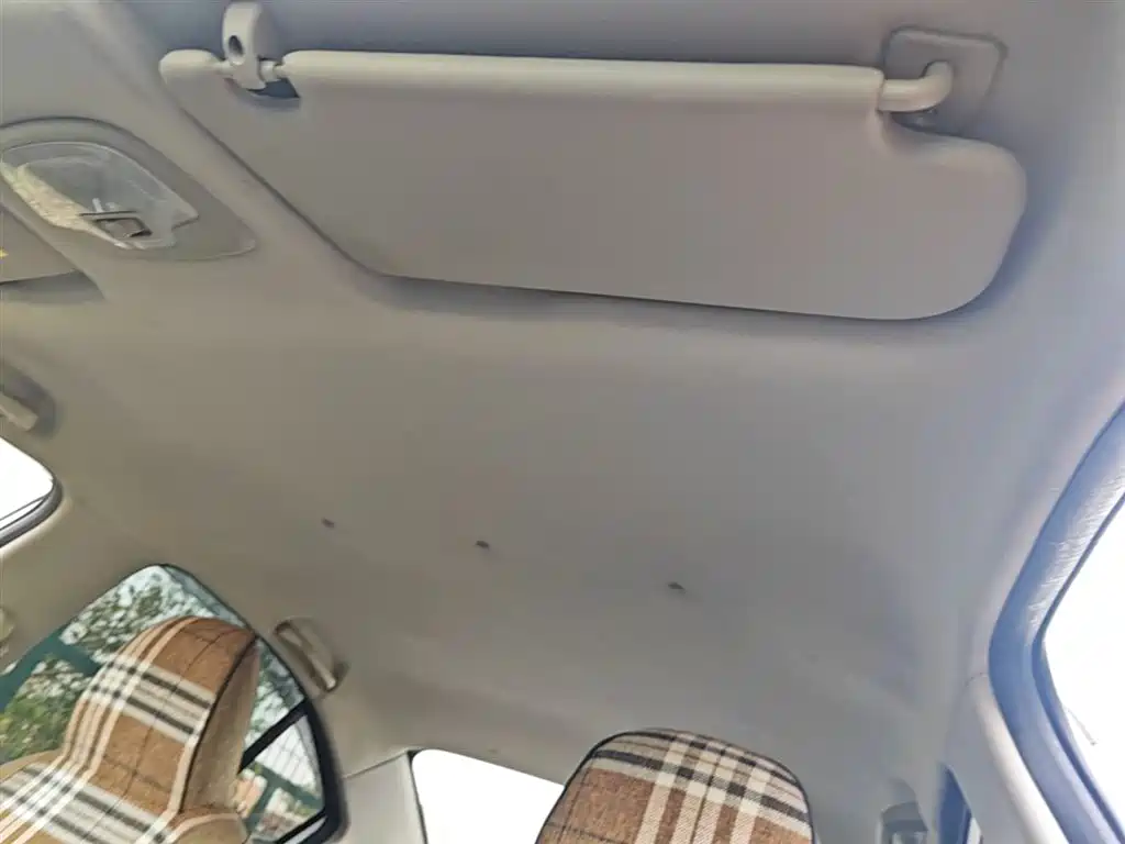 Chevrolet Sail 2015 Sail 3 1.3L AMT Ideal Edition фото 18