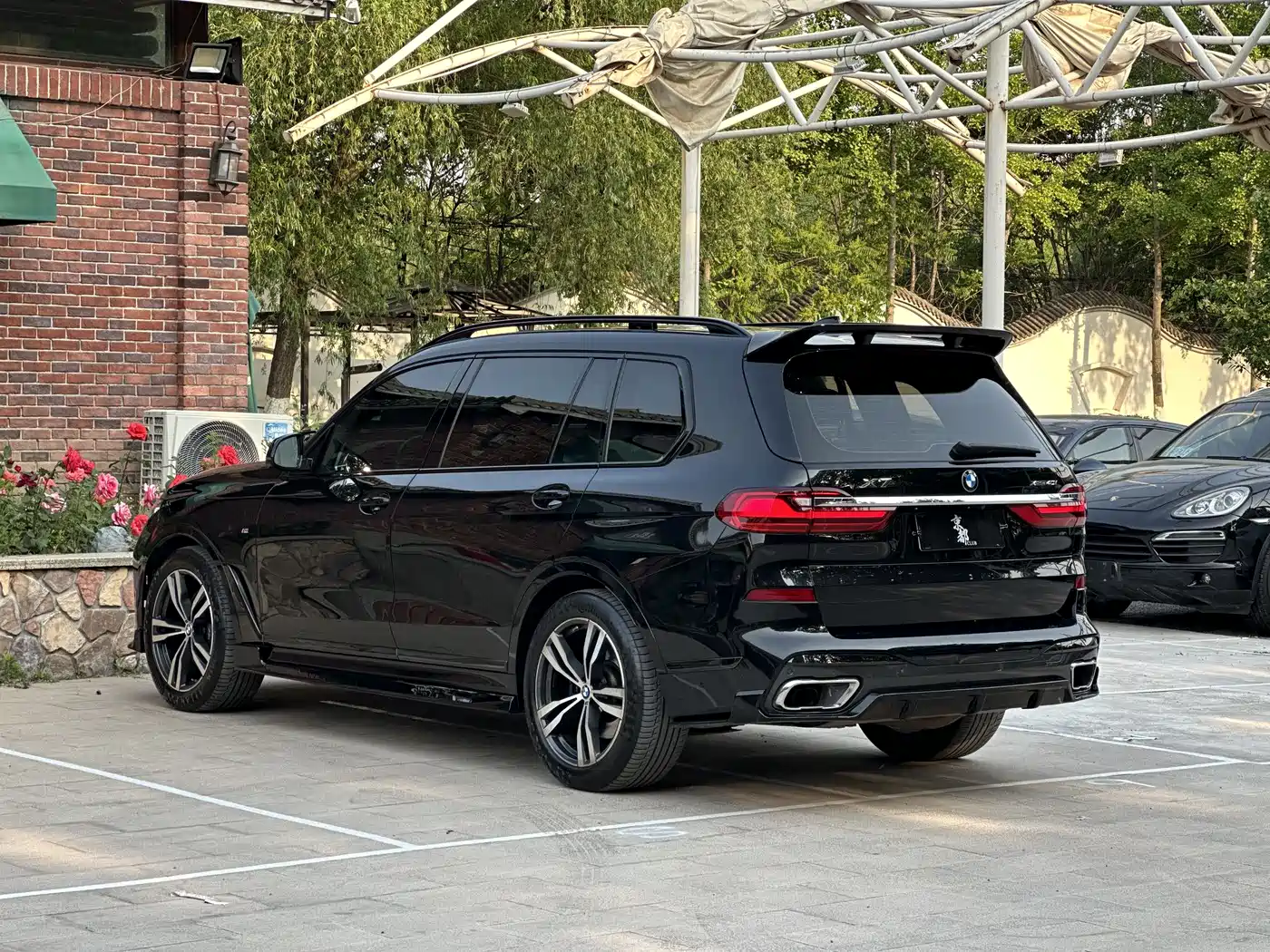 BMW X7 2019 xDrive40i Exclusive M Sport Package фото 4