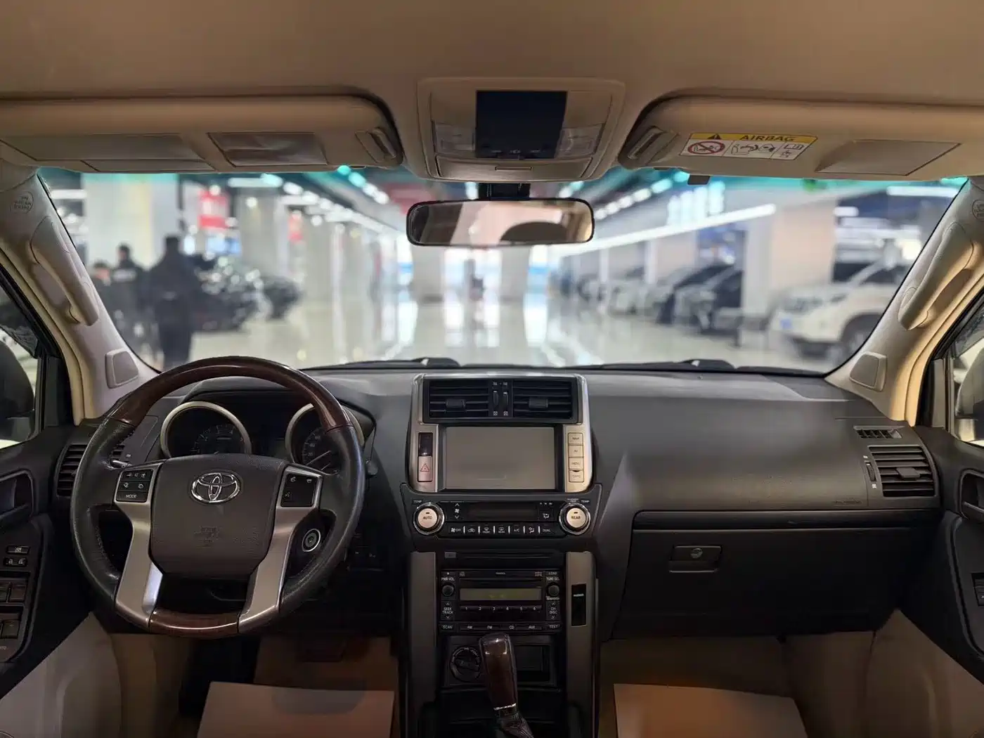 Toyota Prado (Import) 2010 2.7L Auto Luxury фото 6