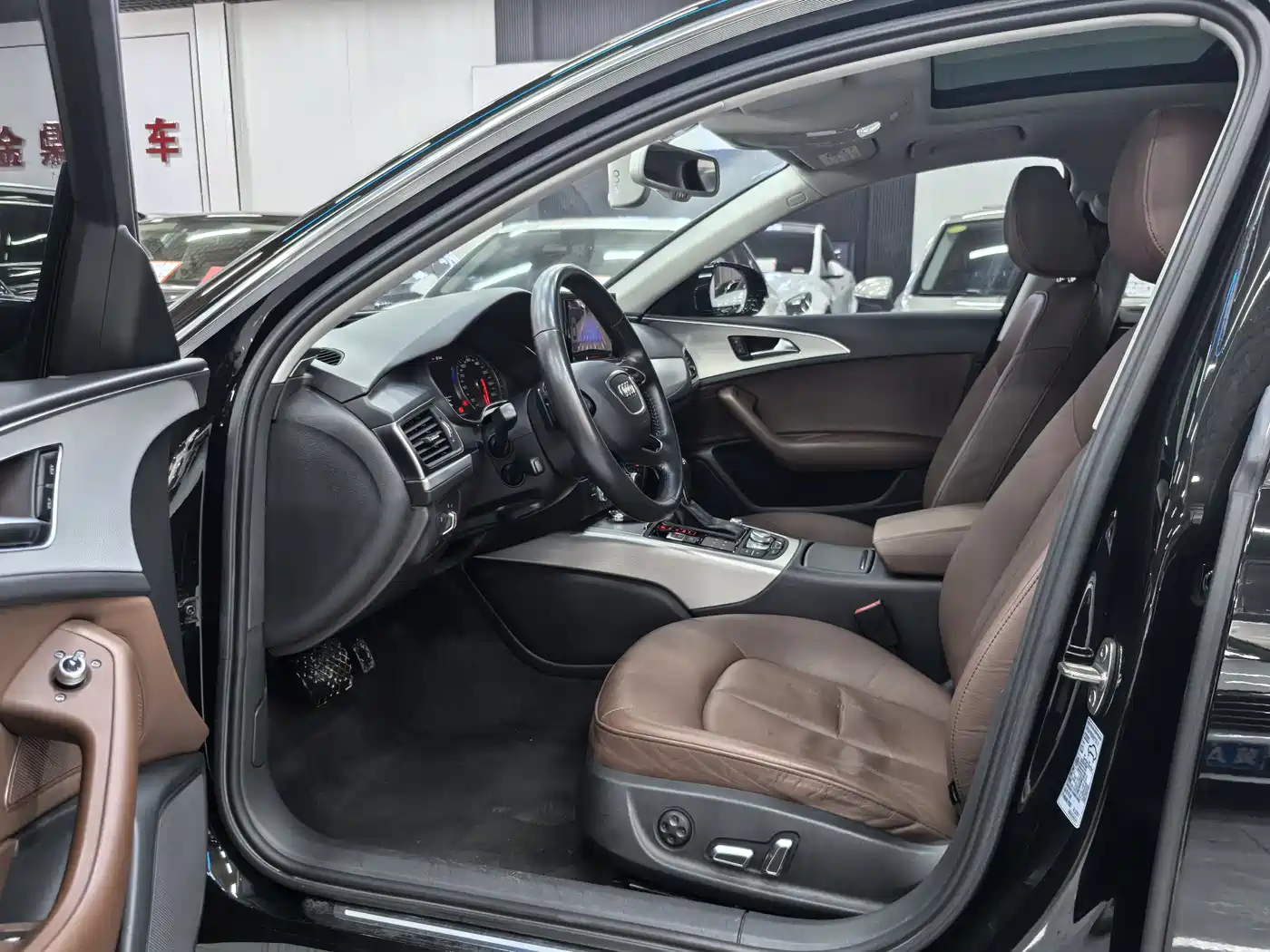 Audi A6L 2018 Model 35 TFSI Collector's Edition фото 4
